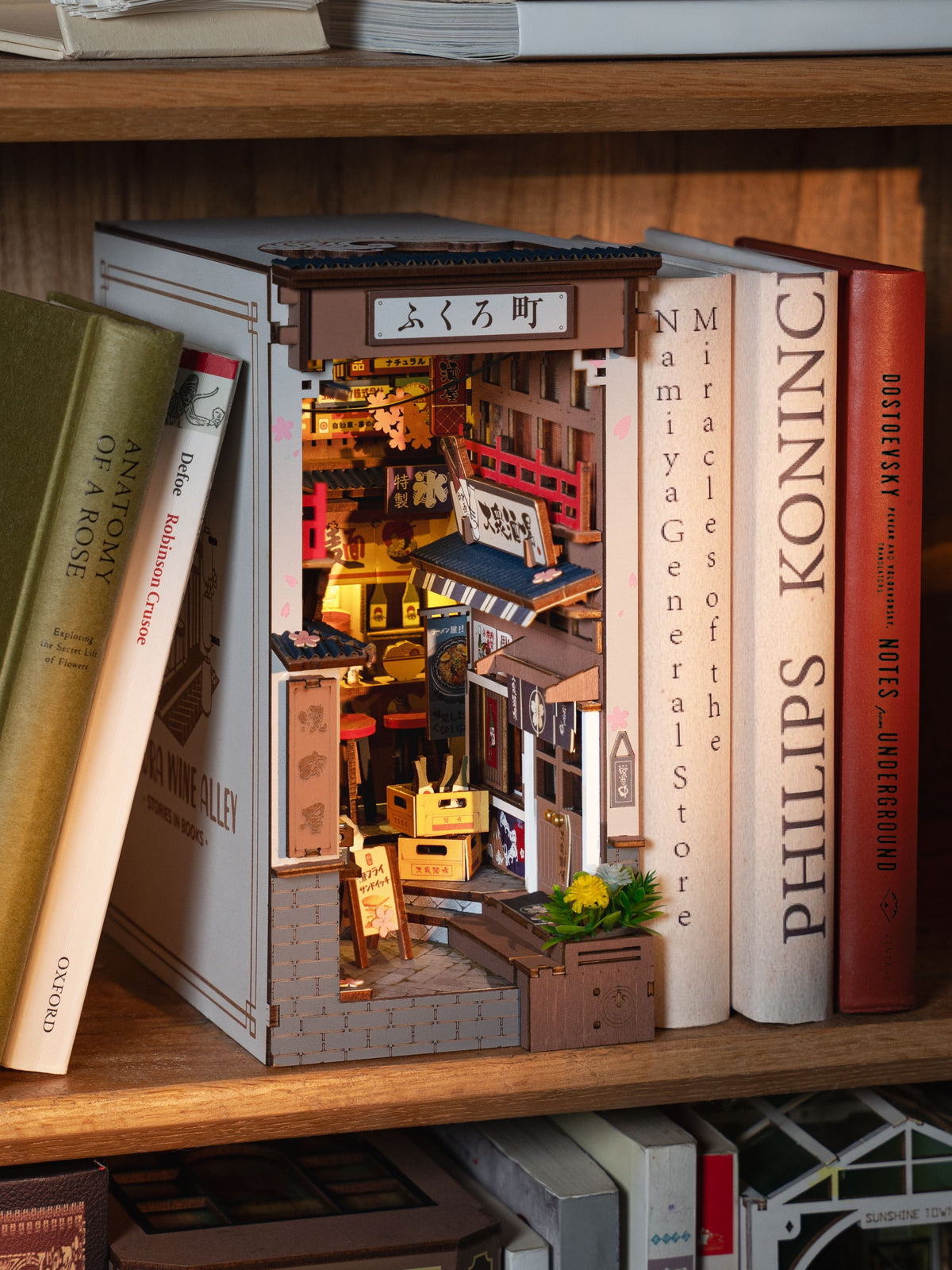 Book Nook - Maquette serre-livres, Sakura Wine Alley TGB11 Boutique Rolife Robotime 