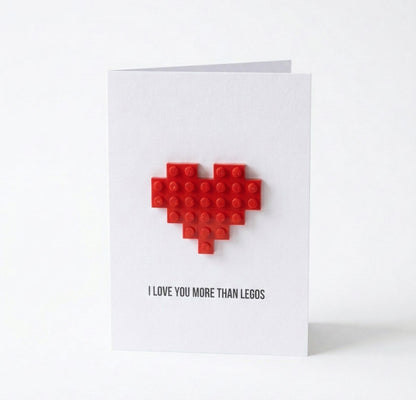 Carte postale Je t'aime plus que LEGO Boutique BRICKS 