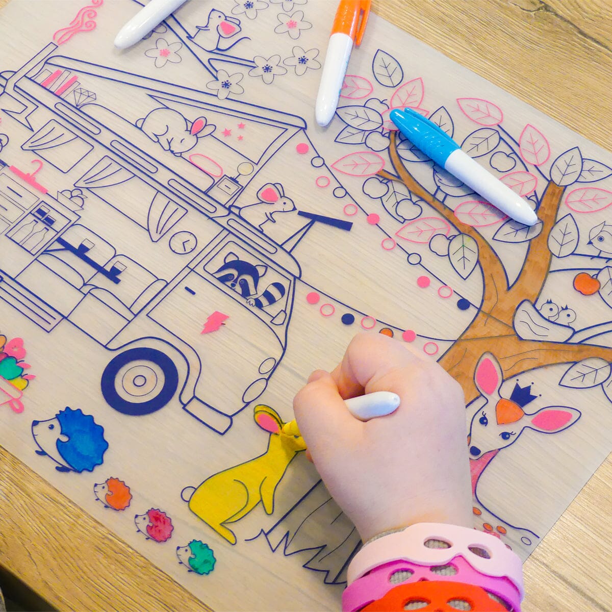 Set de table à colorier Dream Van – SuperPetit Boutique Super Petit 